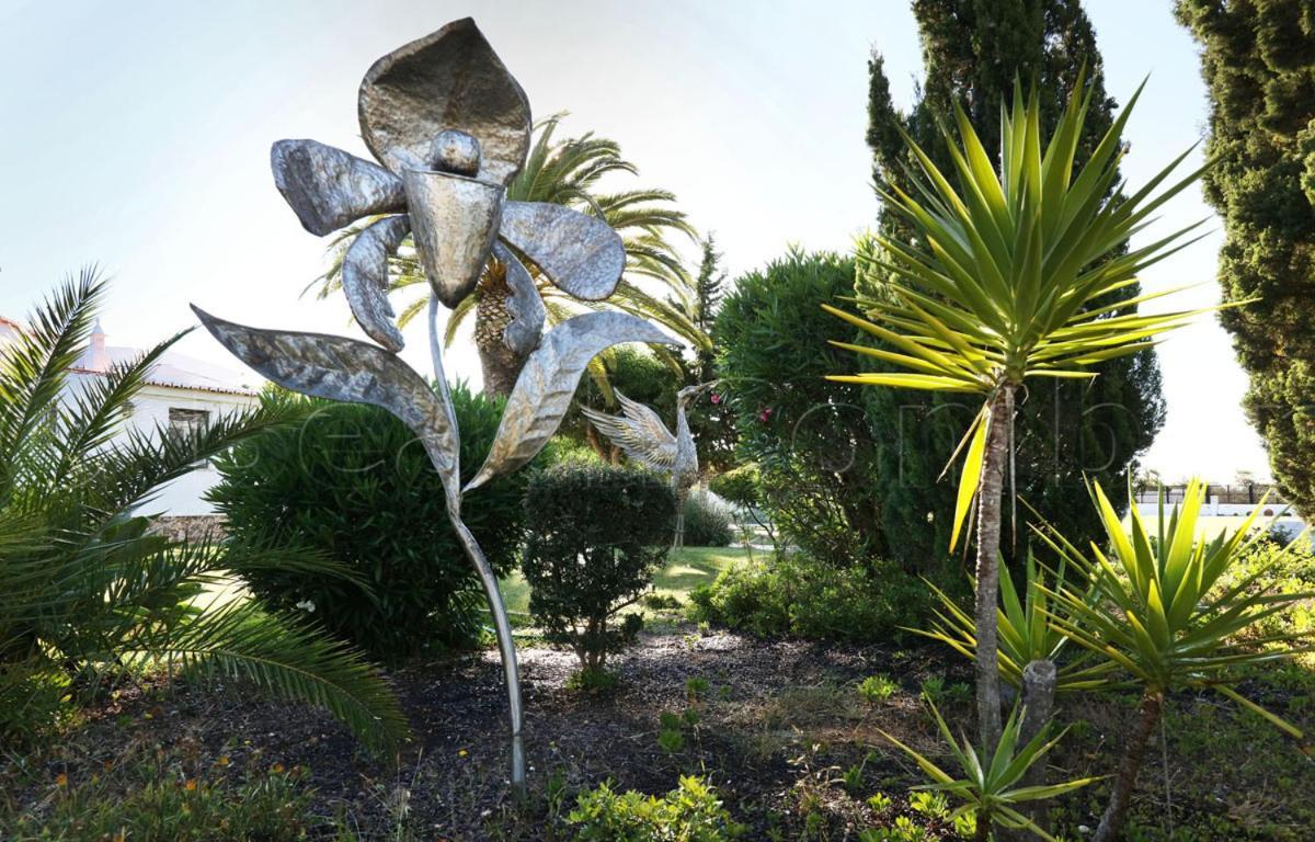 CASA BEACHCOMBER Le jardin des Arts Lagos Extérieur photo